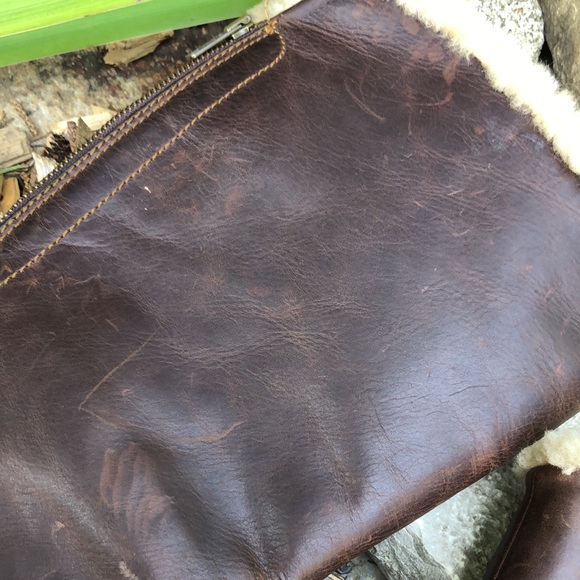 Born Leather Boots-Sz 7-Sherpa Lined-Small Heel-Zipper at Back-Brown - Picture 5 of 16